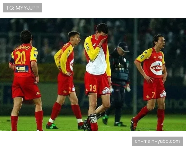 历史回顾：十年前，尼斯曾在同一块场地5-0血洗本轮对手兰斯